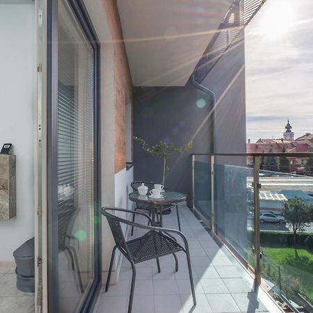 דירות ודוביצה Apartament Deluxe מראה חיצוני תמונה